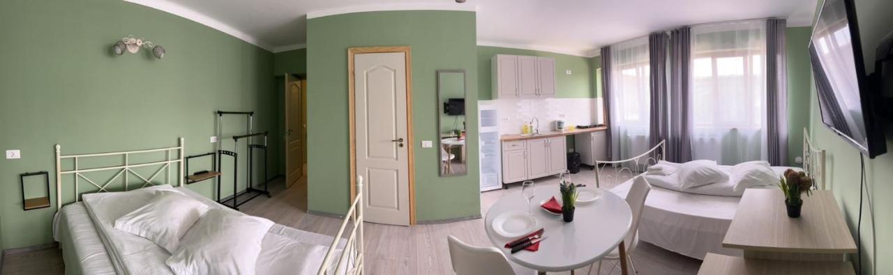 Premont Studios Ghimbav מראה חיצוני תמונה